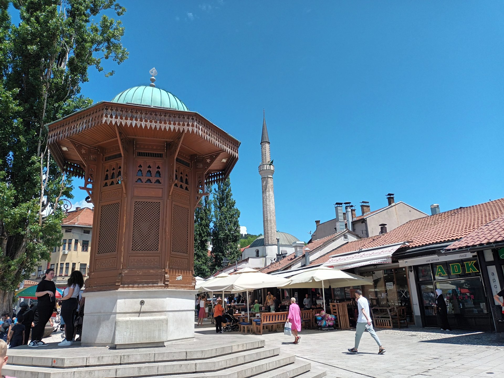 Szarajevó (a szerző fotója, 2023) Szarajevó (a szerző fotója, 2023)