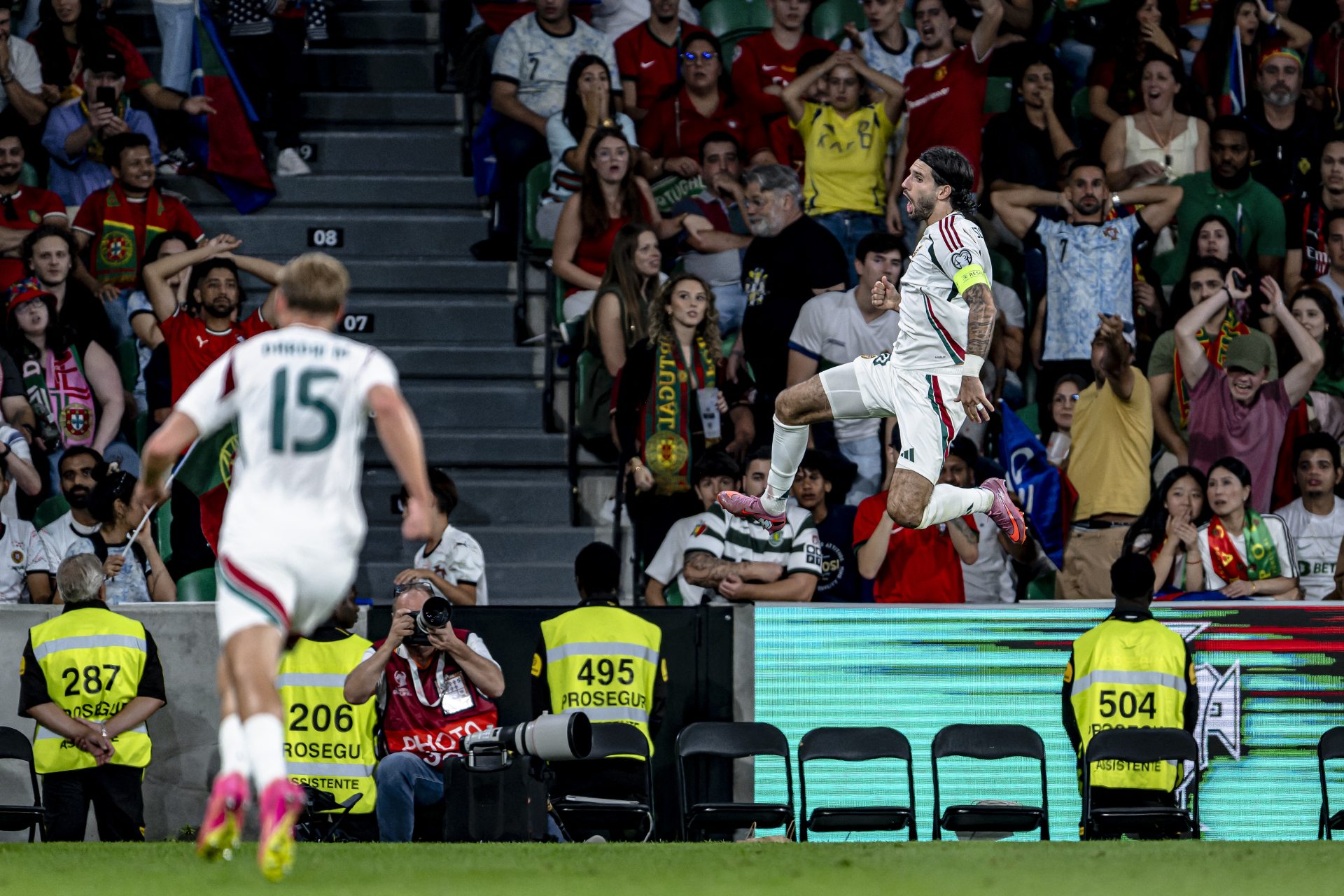 Szoboszlai Dominik gólöröme a Portugália-Magyarország labdarúgó mérkőzésen / fotó: Stefan Koops / NurPhoto / NurPhoto via AFP Szoboszlai Dominik gólöröme a Portugália-Magyarország labdarúgó mérkőzésen / fotó: Stefan Koops / NurPhoto / NurPhoto via AFP